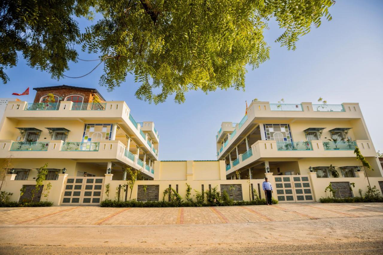 Da Bungalow - A Vacation Abode Agra  Kültér fotó