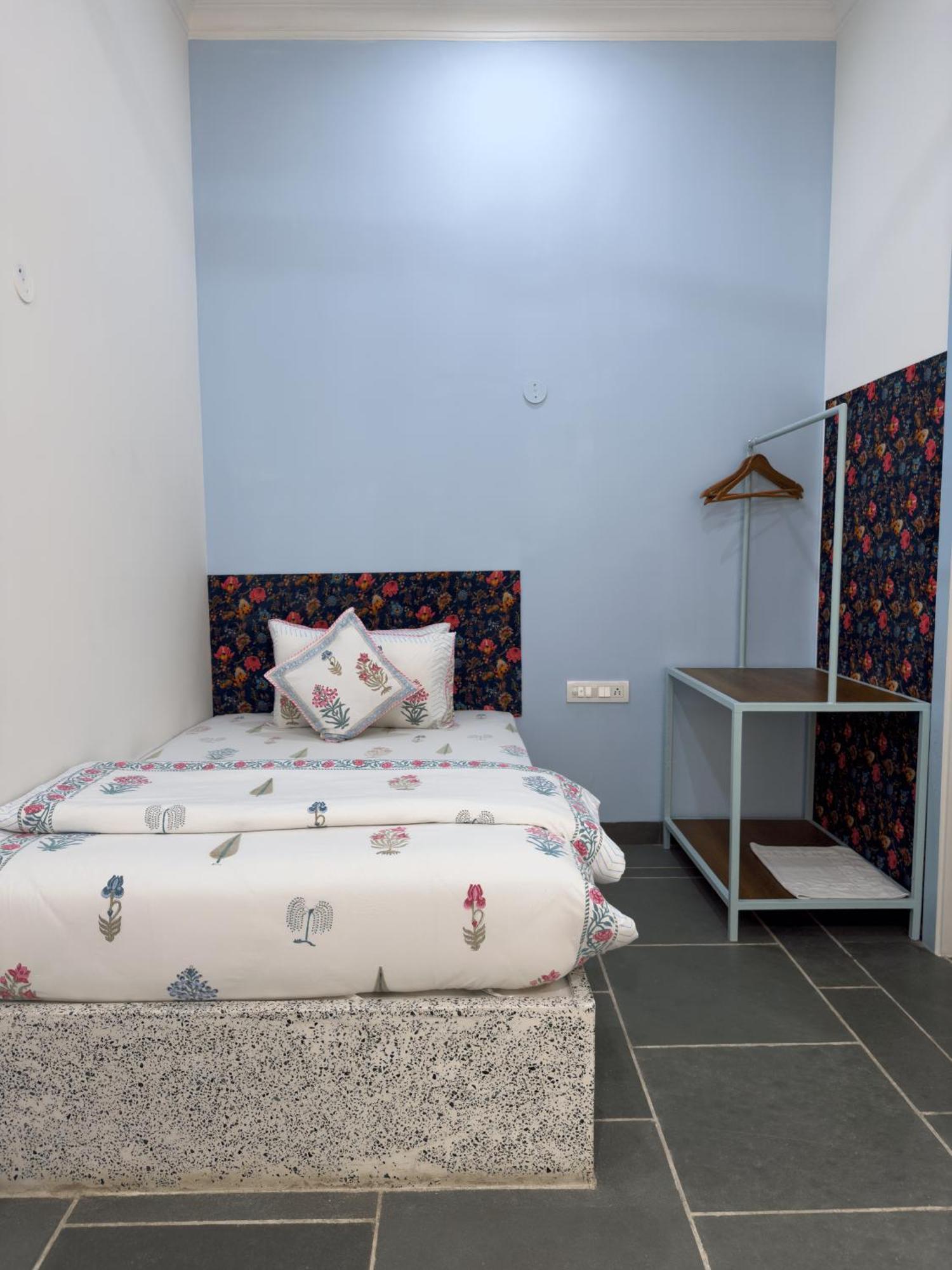 Da Bungalow - A Vacation Abode Agra  Kültér fotó