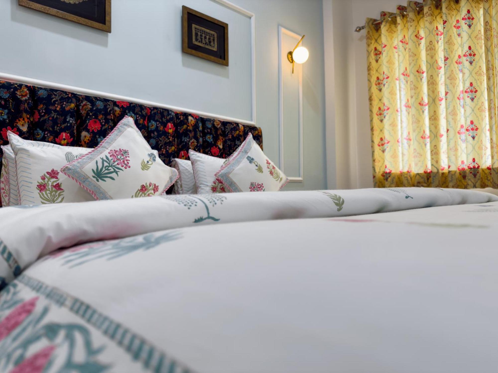Da Bungalow - A Vacation Abode Agra  Kültér fotó