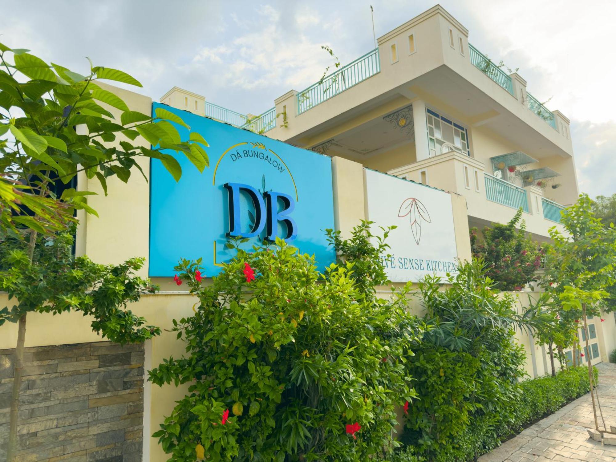 Da Bungalow - A Vacation Abode Agra  Kültér fotó